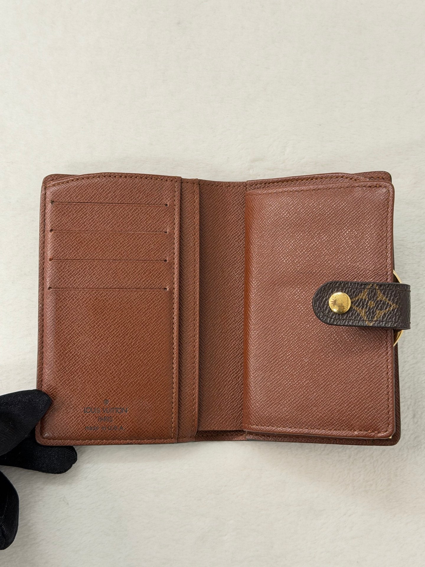 LOUIS VUITTON Monogram Bifold Wallet