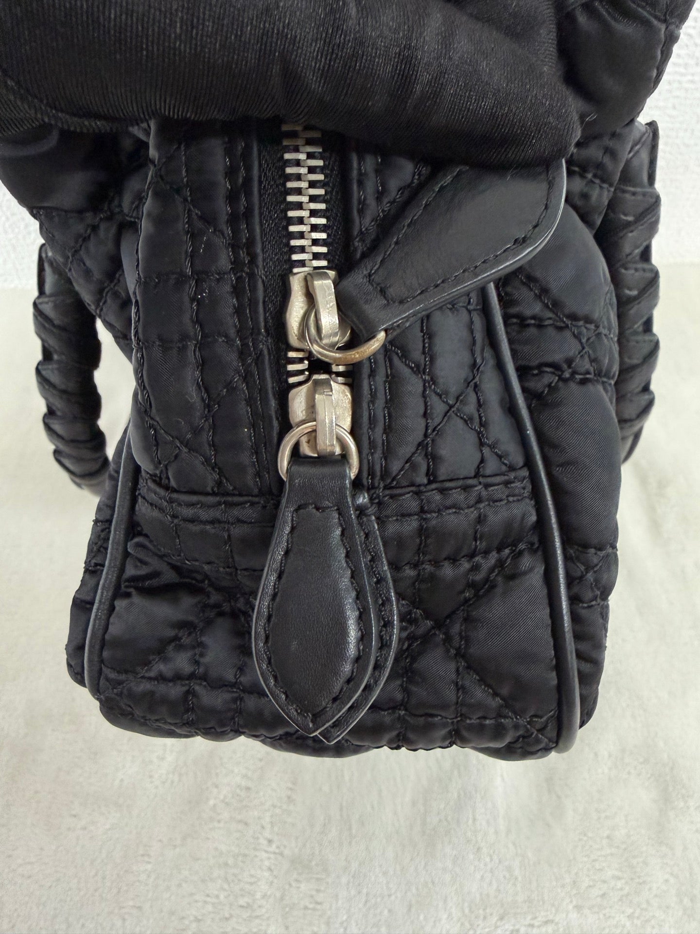 CHRISTIAN DIOR Oblique Handbag