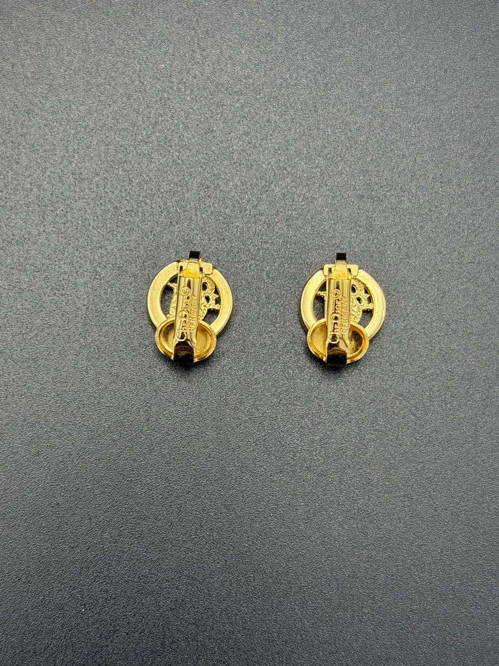 CHRISTIAN DIOR CD Logo Ear Clips