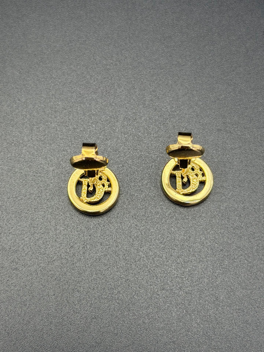 CHRISTIAN DIOR CD Logo Ear Clips