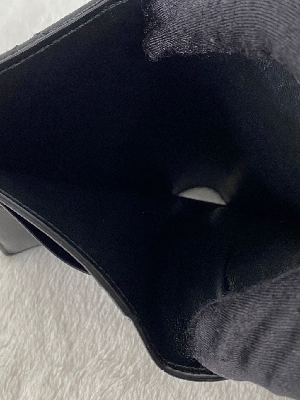 Yves Saint Laurent Caiver Bifold Wallet