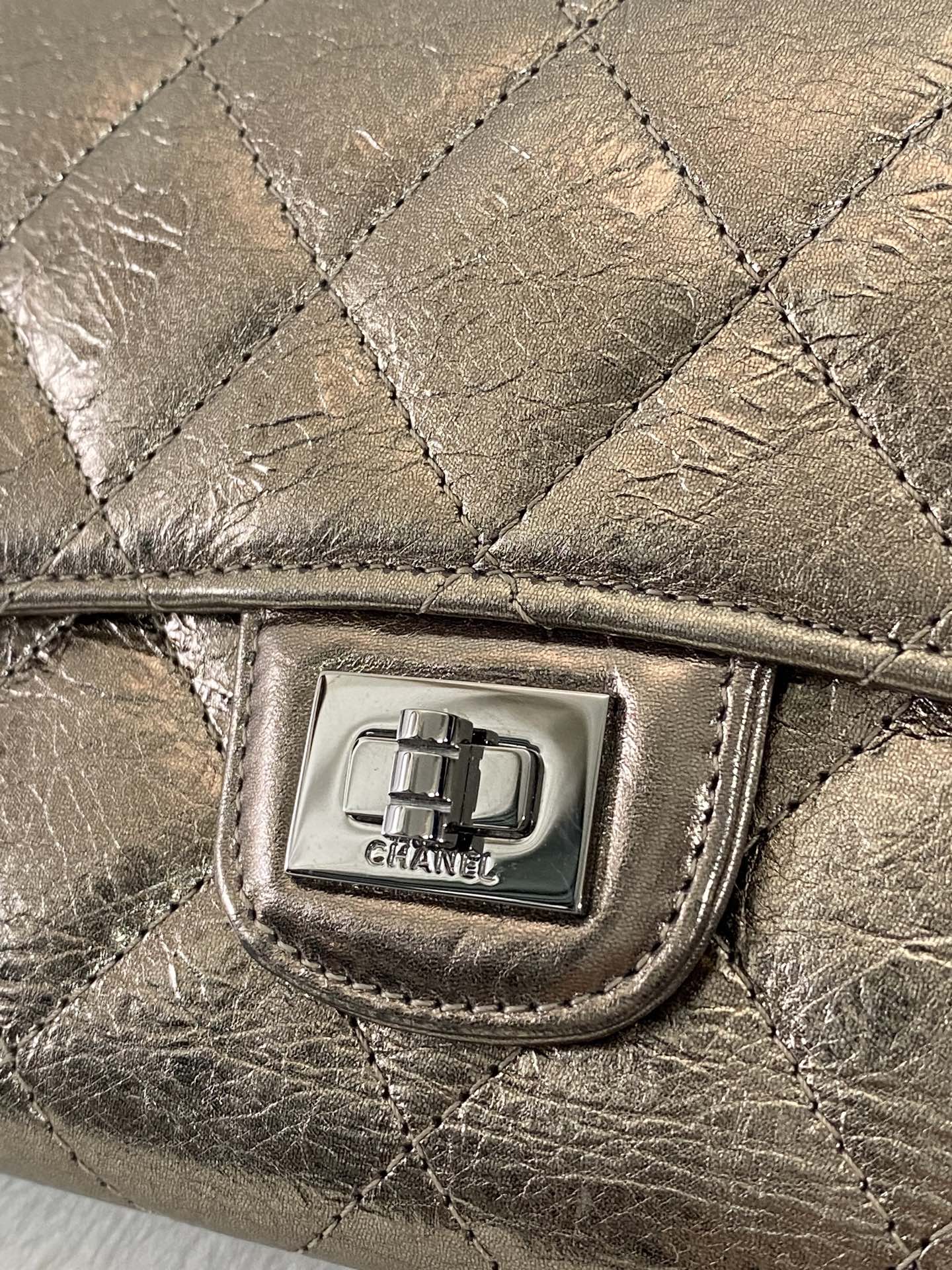 CHANEL 2.55 Trifold Wallet