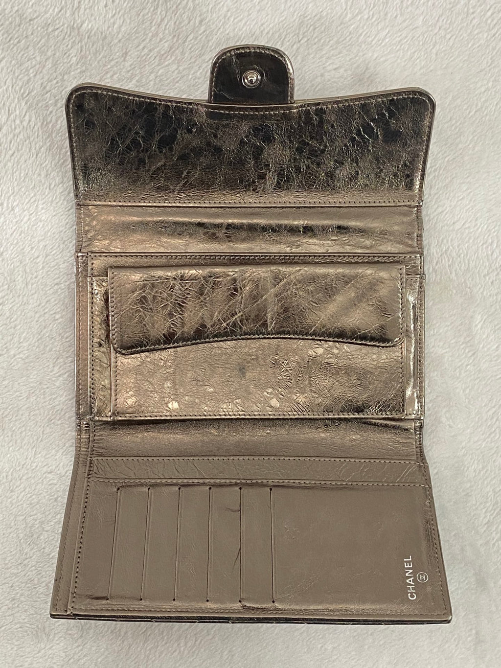 CHANEL 2.55 Trifold Wallet