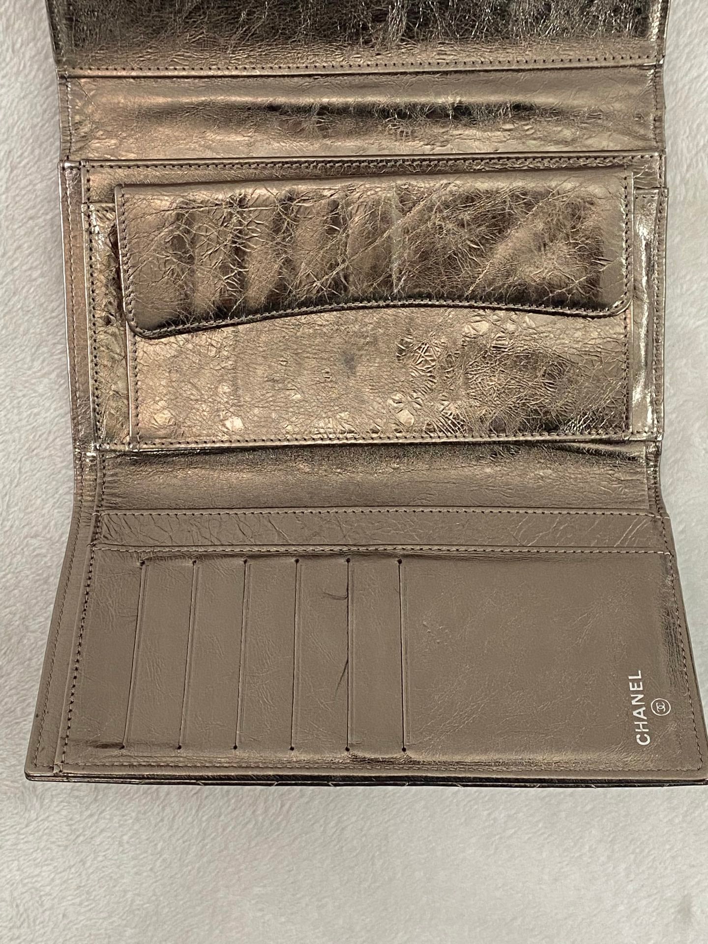 CHANEL 2.55 Trifold Wallet