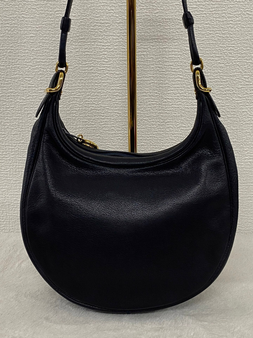 CHRISTIAN DIOR Half-moon Geniune Shoulderbag