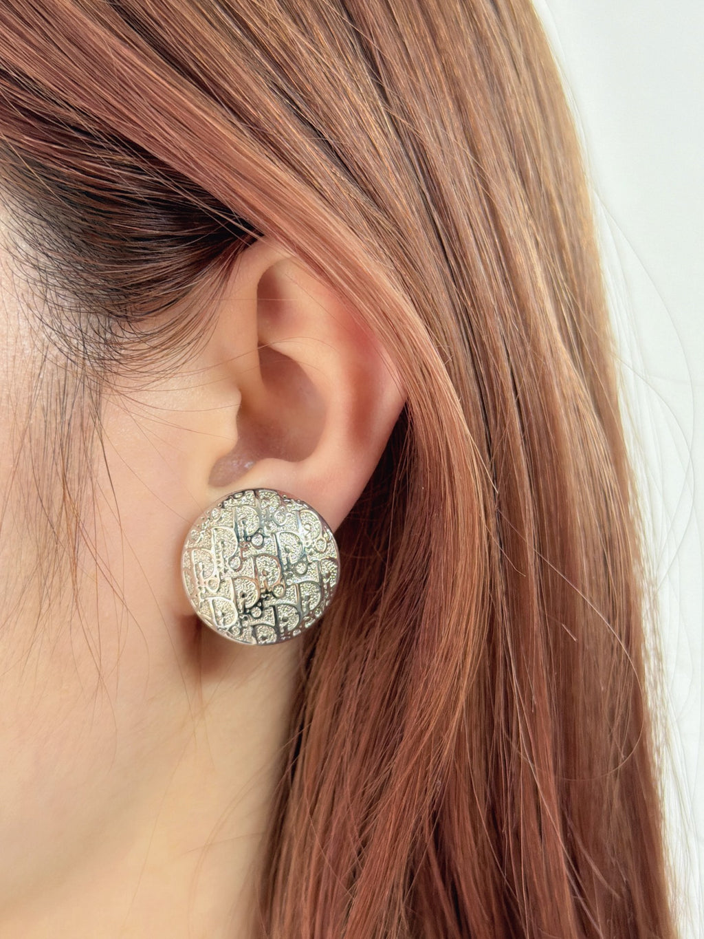 CHRISTIAN DIOR Oblique Logo Ear Clip