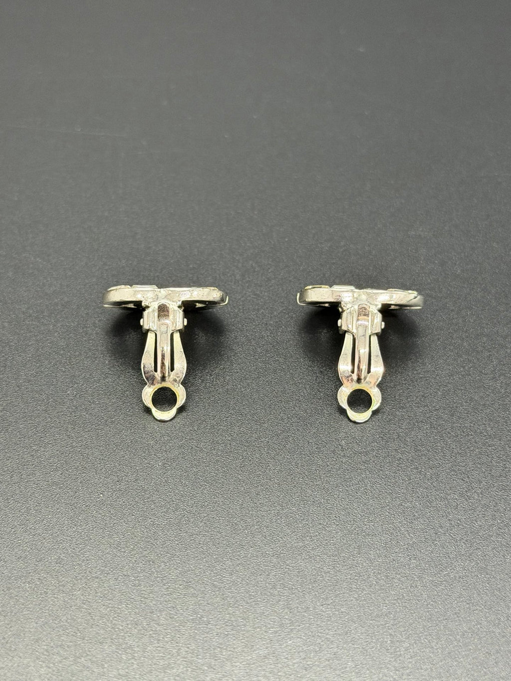 CHANEL Double-C Ear Clip