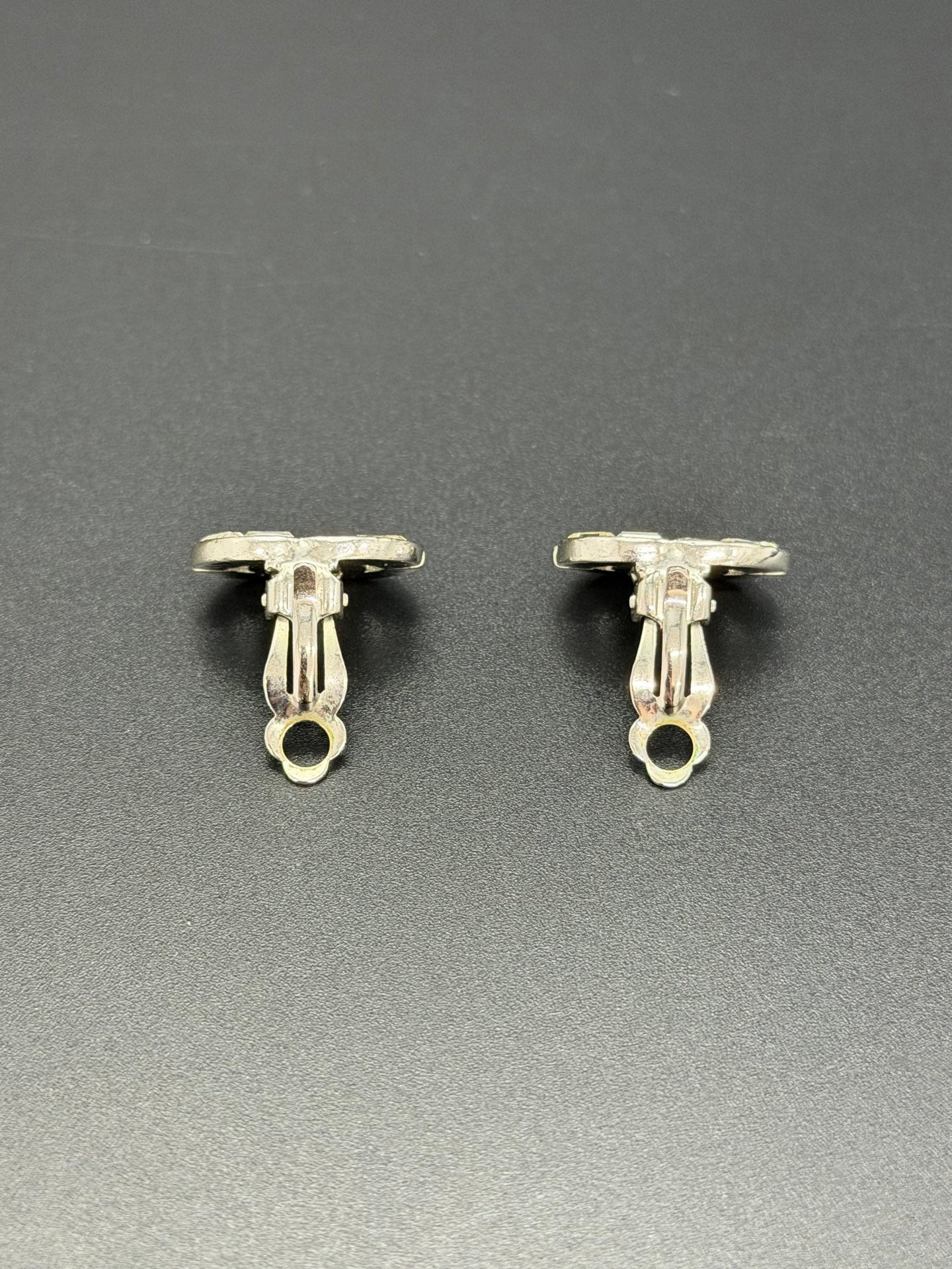 CHANEL Double-C Ear Clip