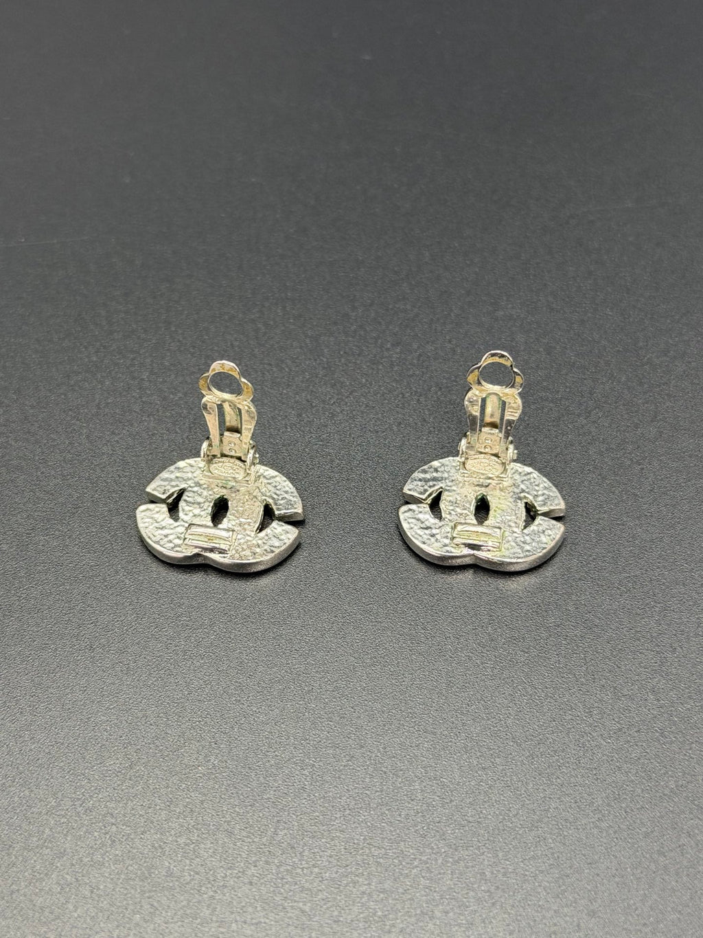 CHANEL Double-C Ear Clip