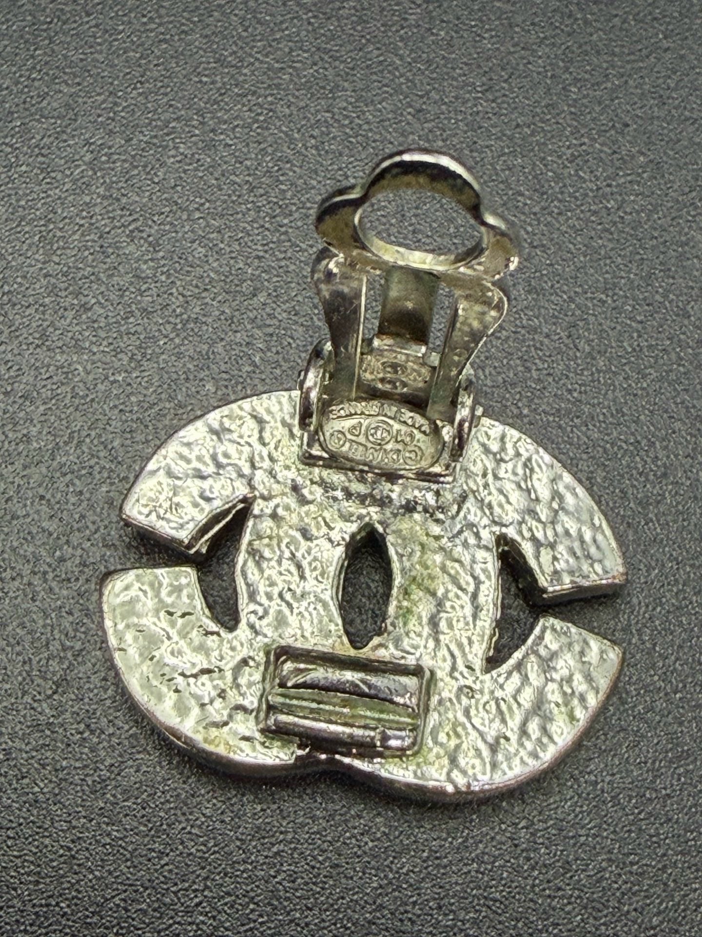 CHANEL Double-C Ear Clip