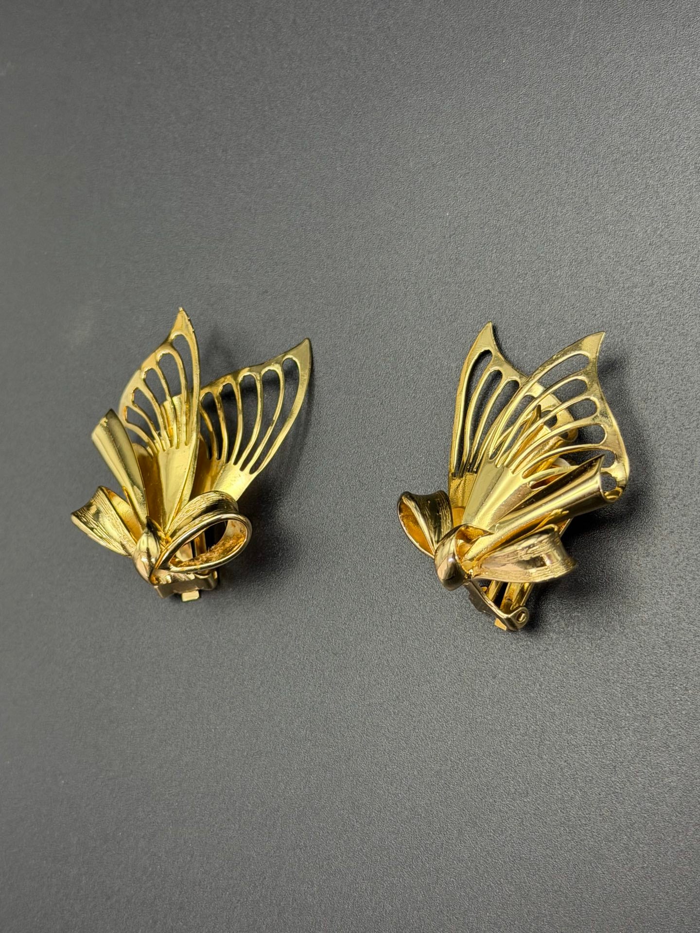 CHRISTIAN DIOR Butterfly Multiple Way Ear Clips