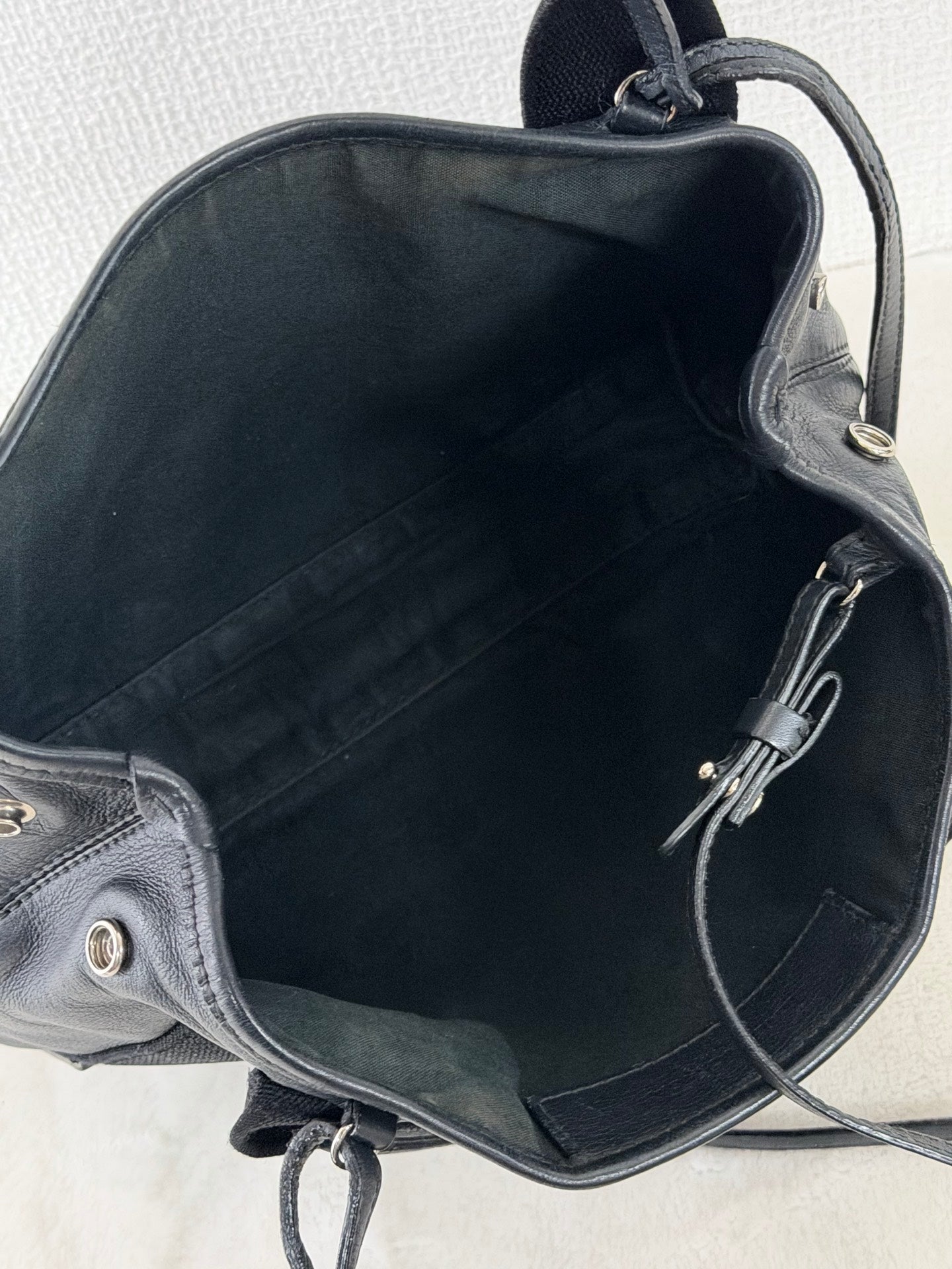 Balenciaga Navy Cabas Totebag