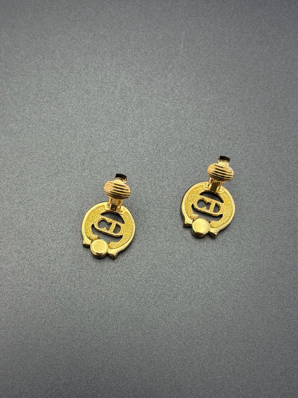 CHRISTIAN DIOR CD Logo Ear Clips