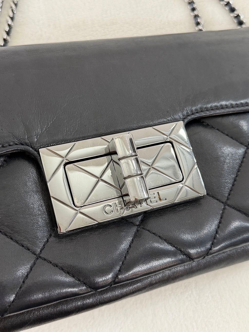 CHANEL 2.55 Quilted Chainbag
