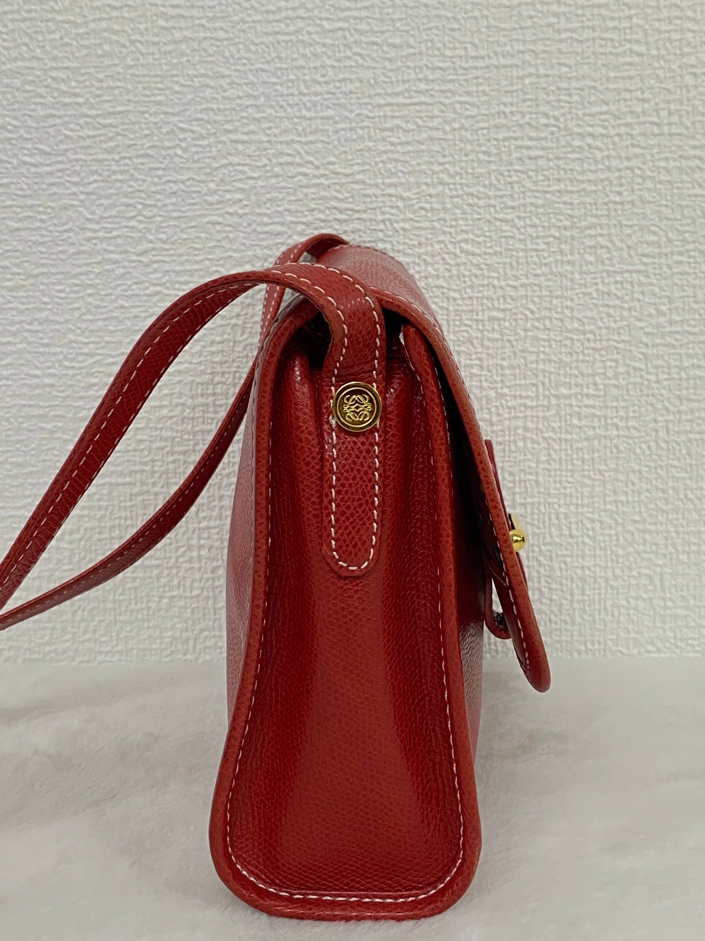LOEWE Genuine Massenger Shoulderbag
