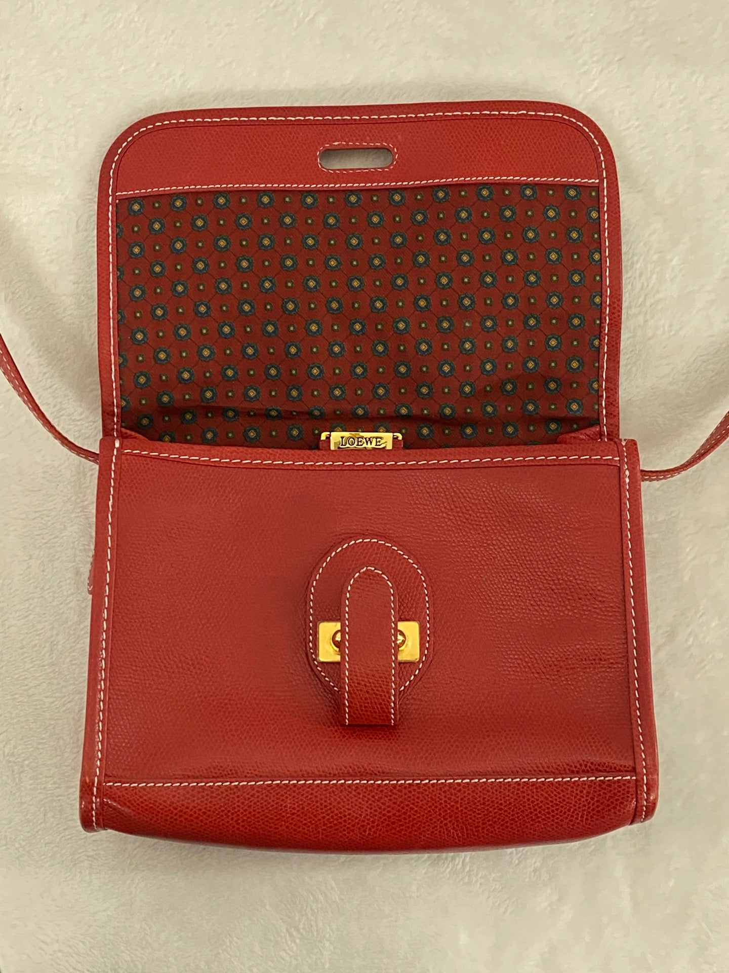 LOEWE Genuine Massenger Shoulderbag