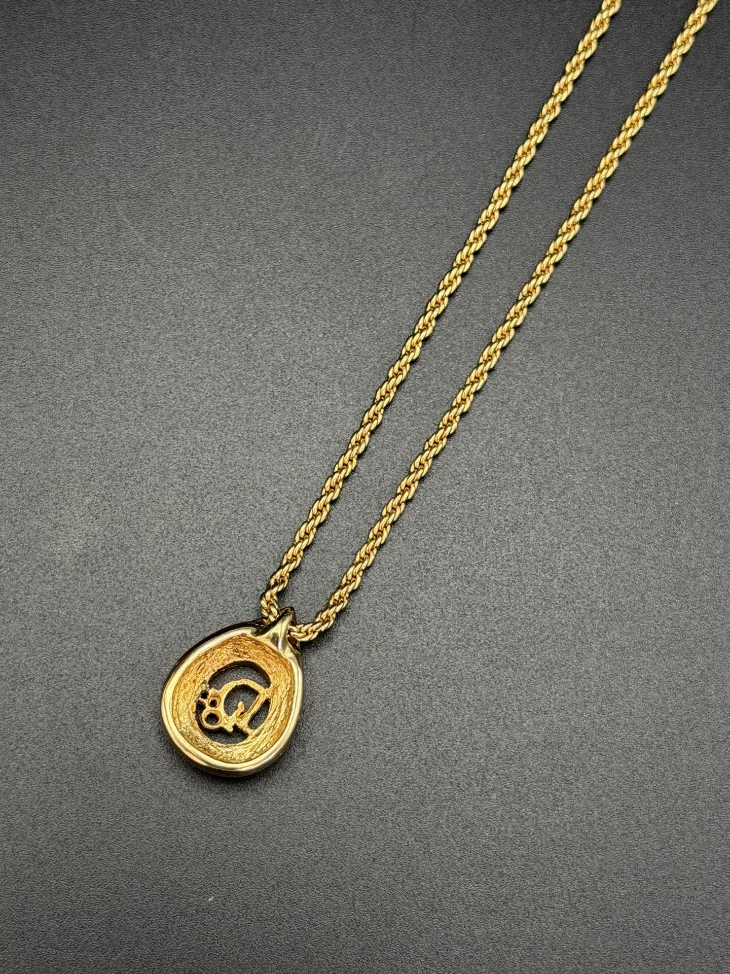 CHRISTIAN DIOR Logo Raindrop Necklace