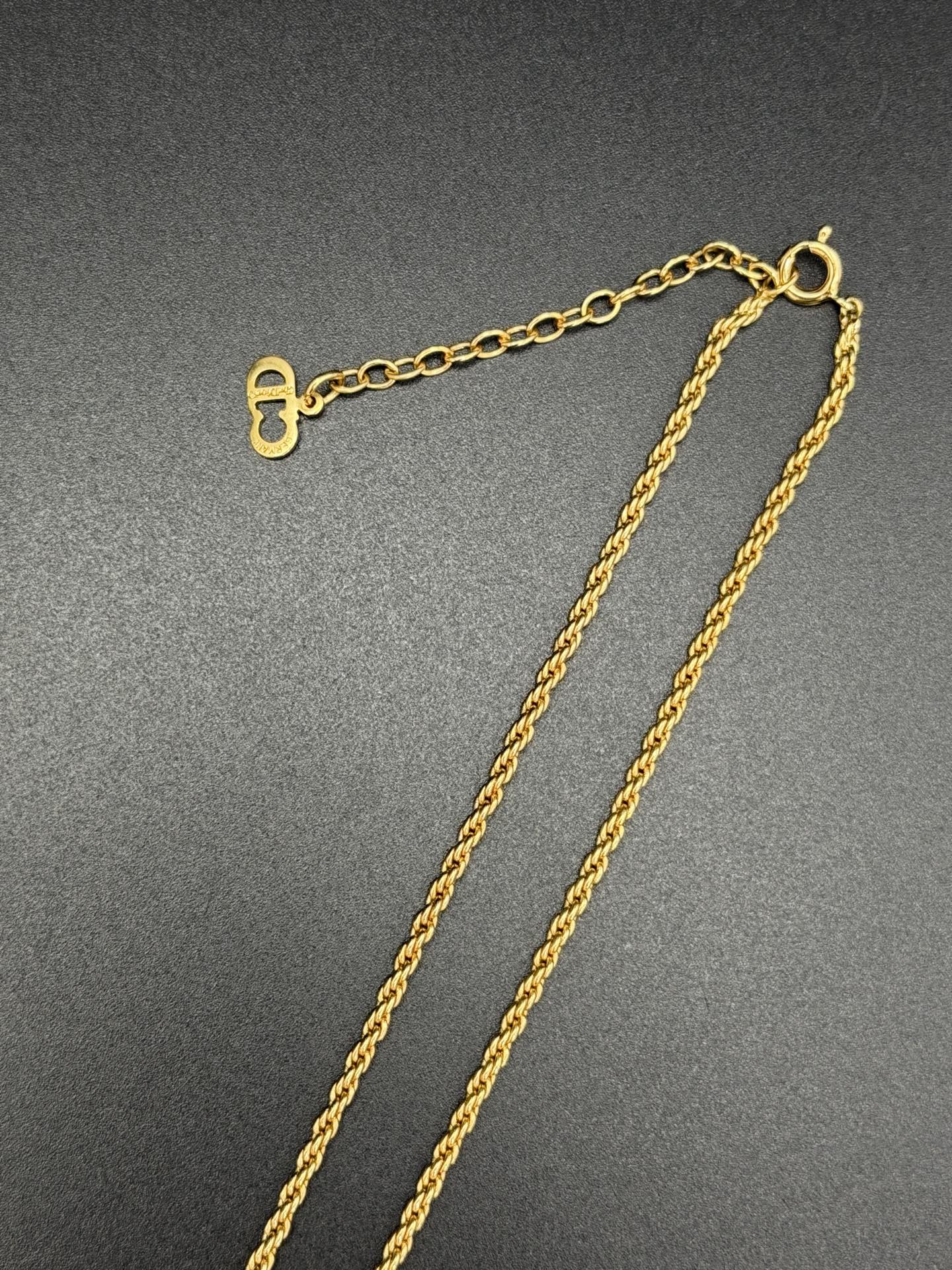 CHRISTIAN DIOR Logo Raindrop Necklace