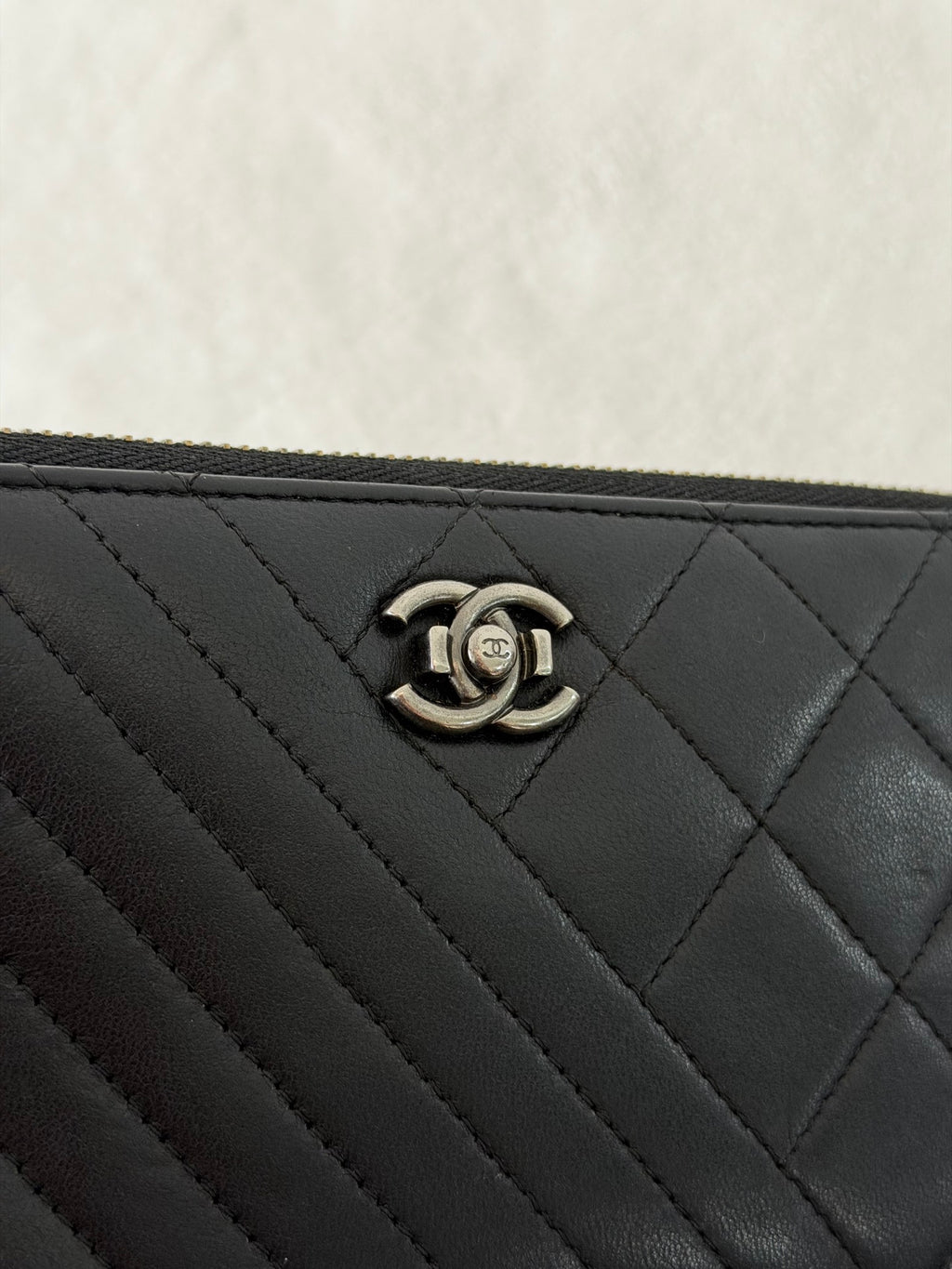 CHANEL Double-C Zipper Purse