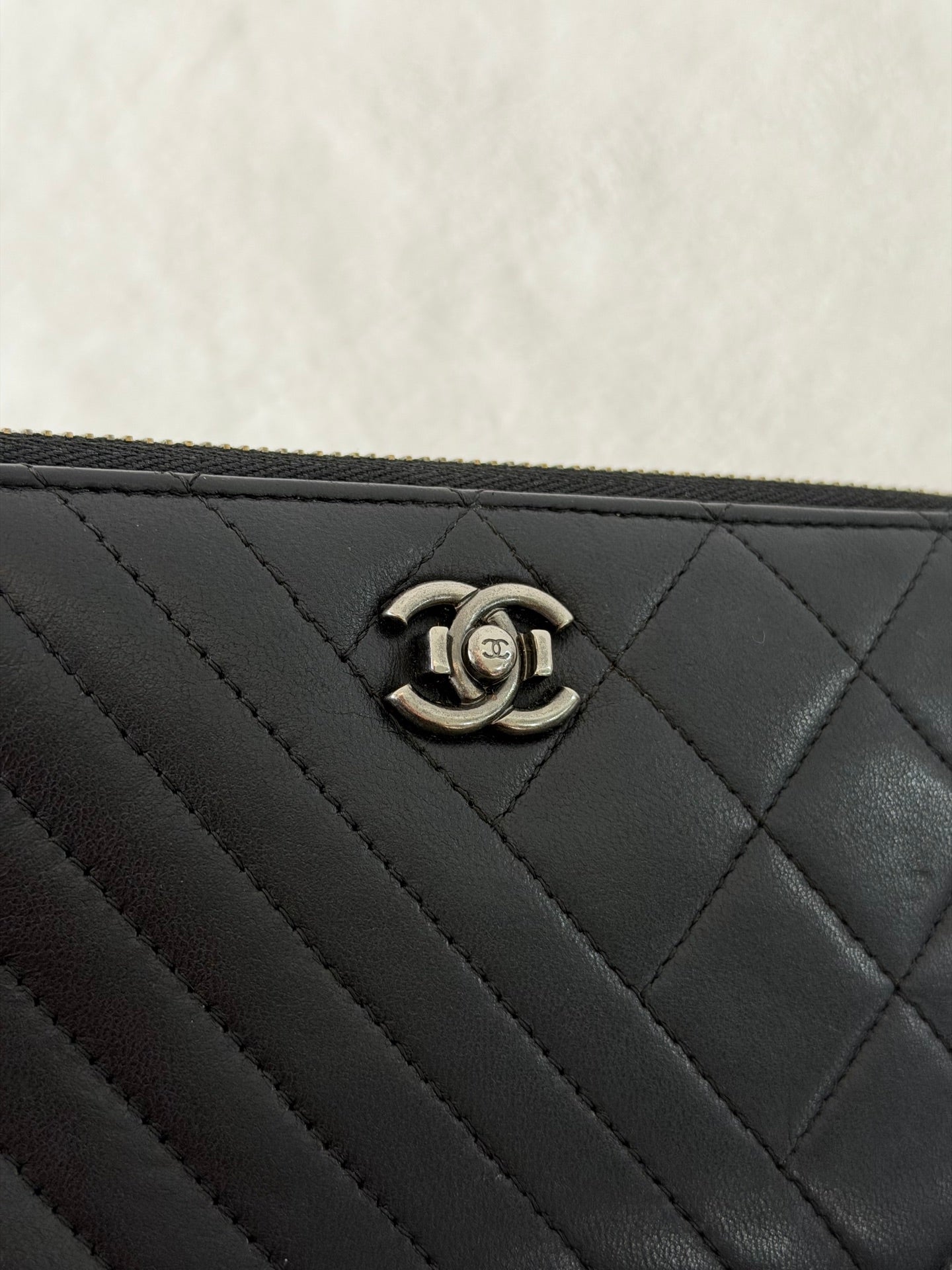 CHANEL Double-C Zipper Purse