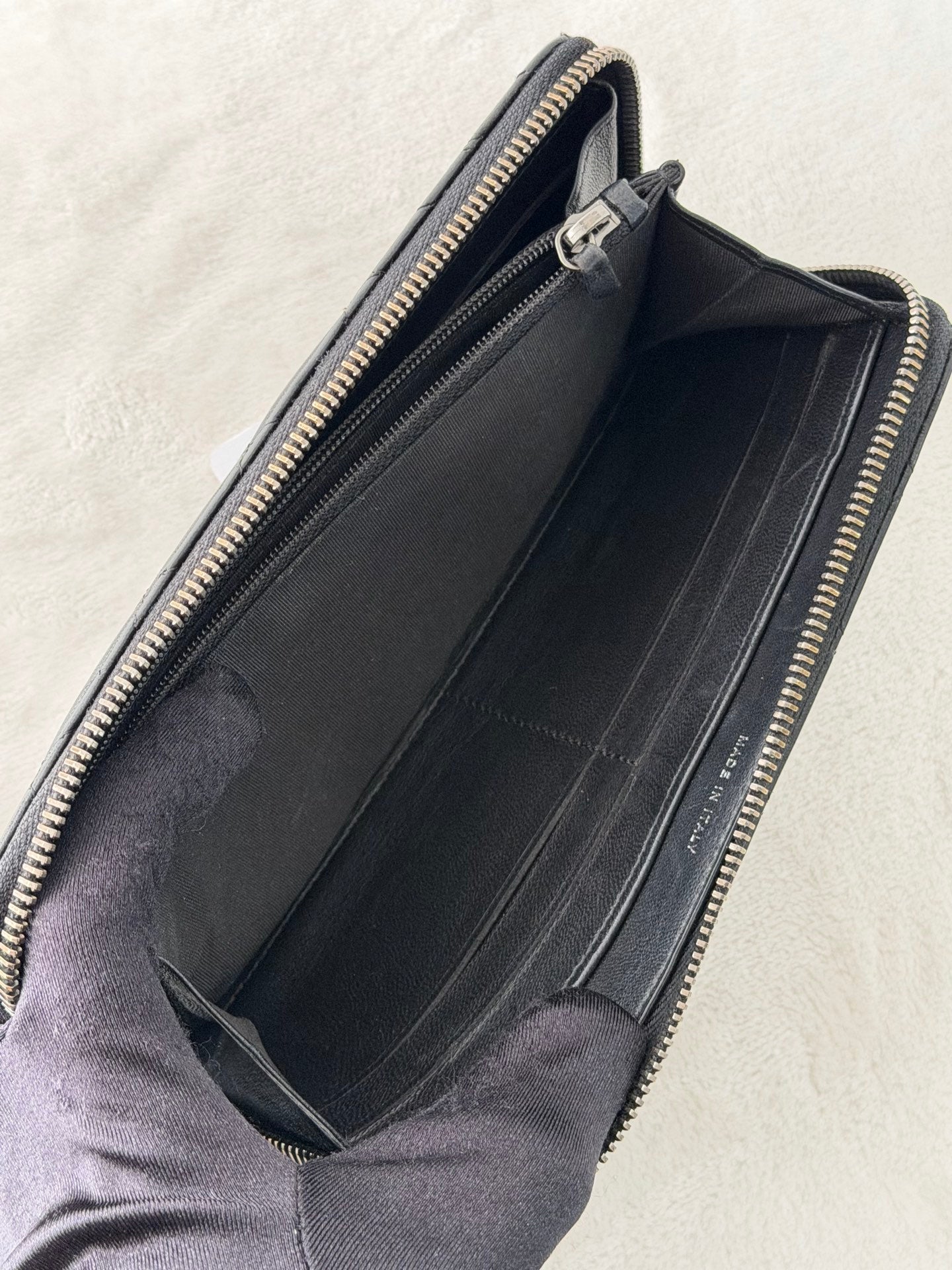 CHANEL Double-C Zipper Purse