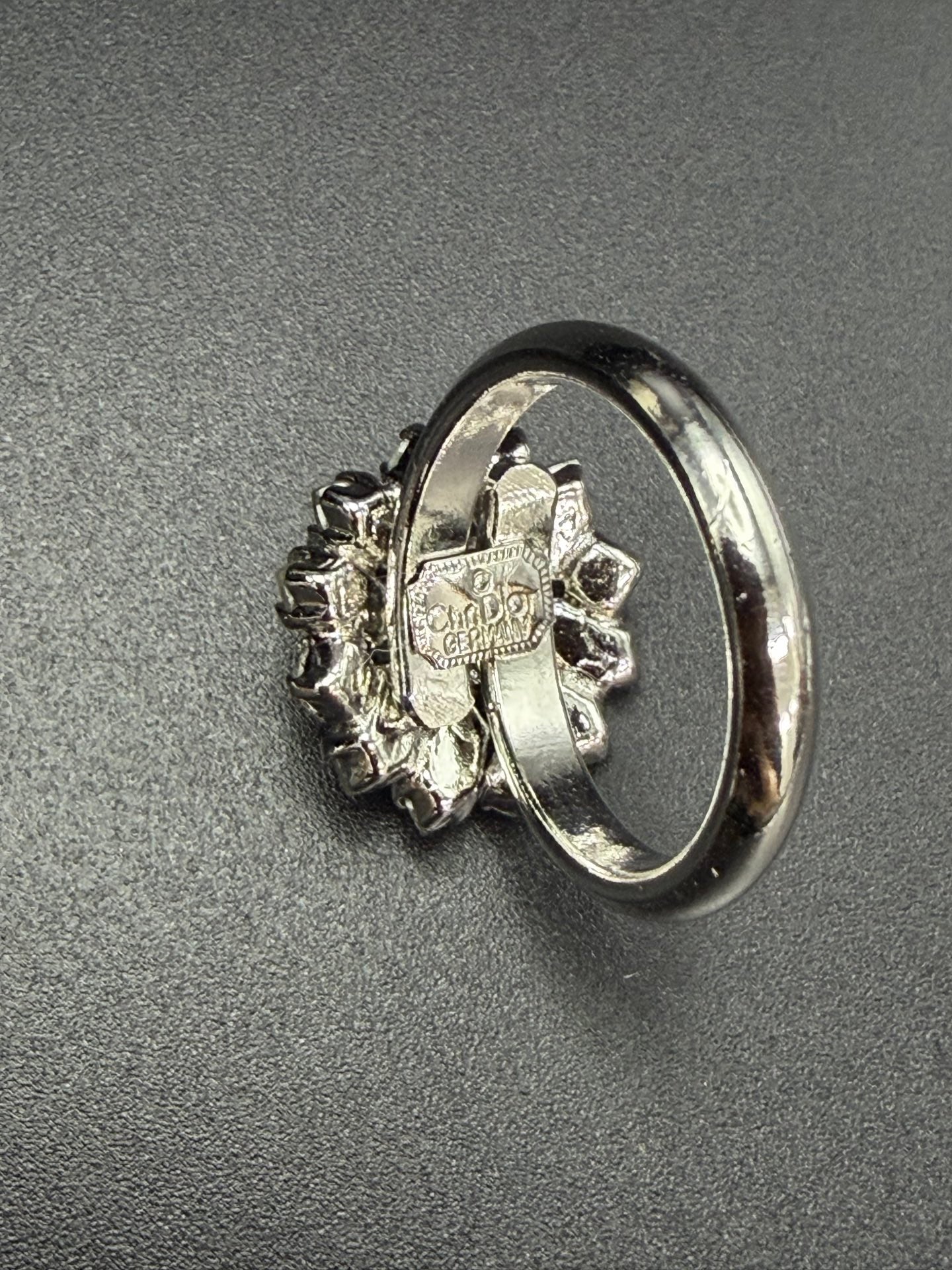 DIOR Sunflower Rhinestone Ring