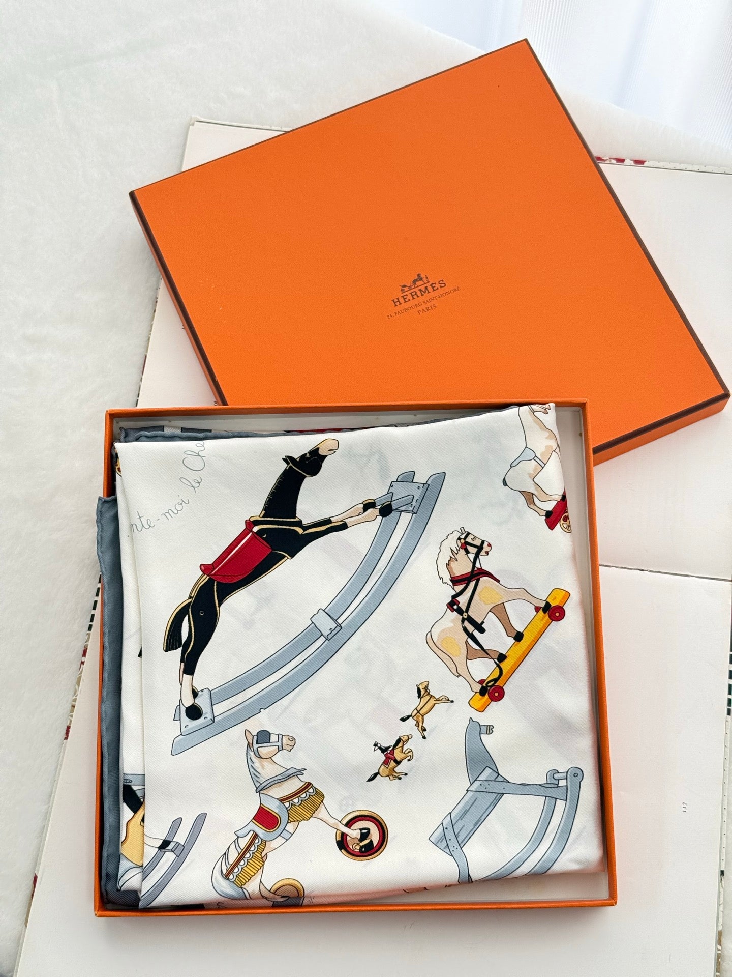 HERMES RACONTE MOI LE CHEVAL Silk Scarf 90'