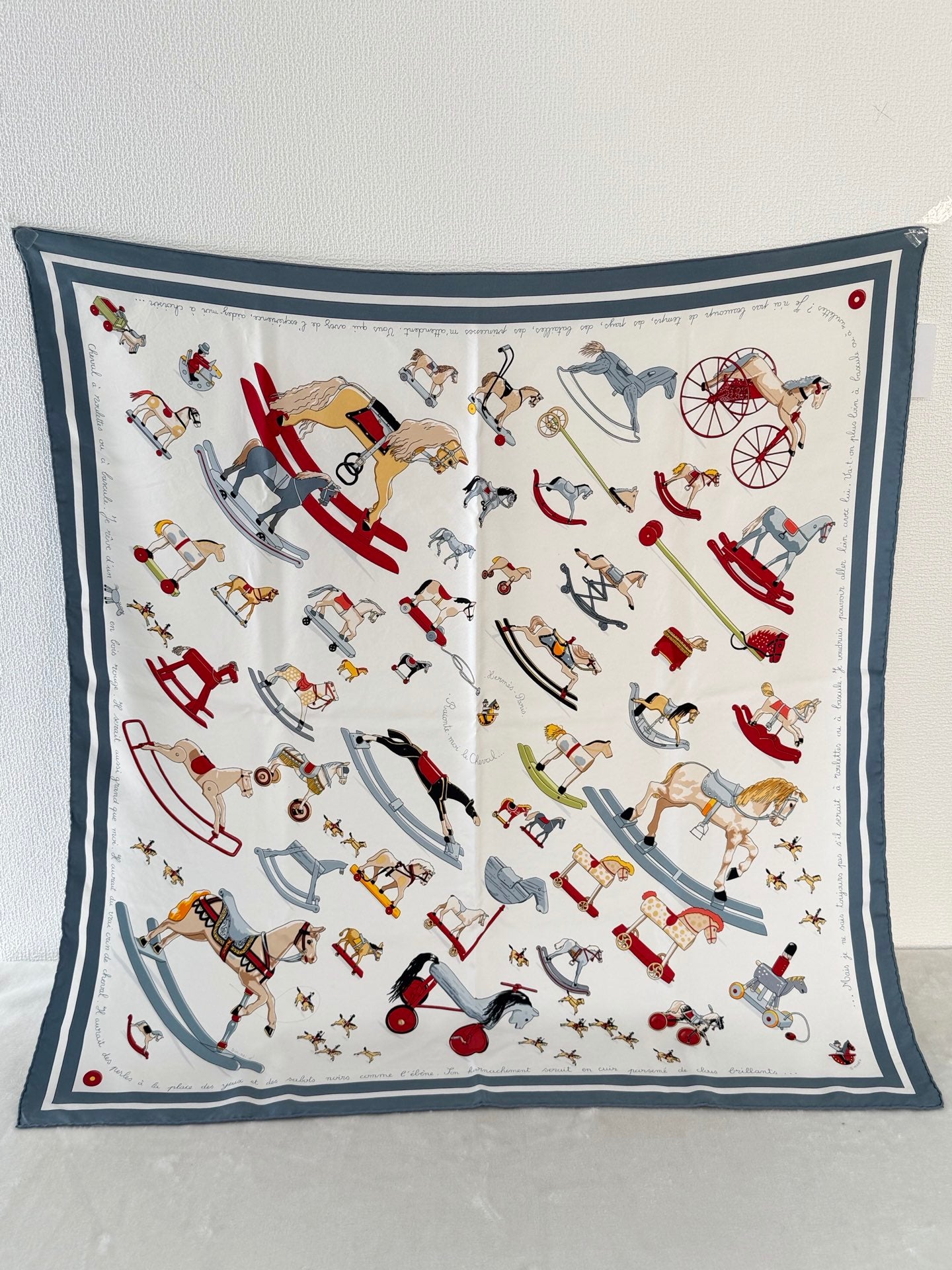 HERMES RACONTE MOI LE CHEVAL Silk Scarf 90'
