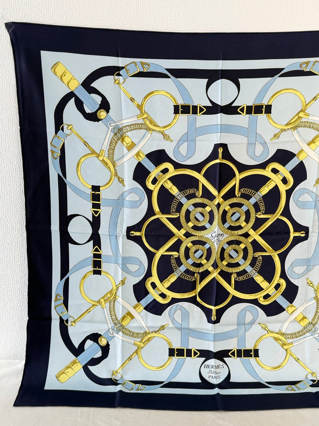 HERMES Eperon d'Or Silk Scarf 90'