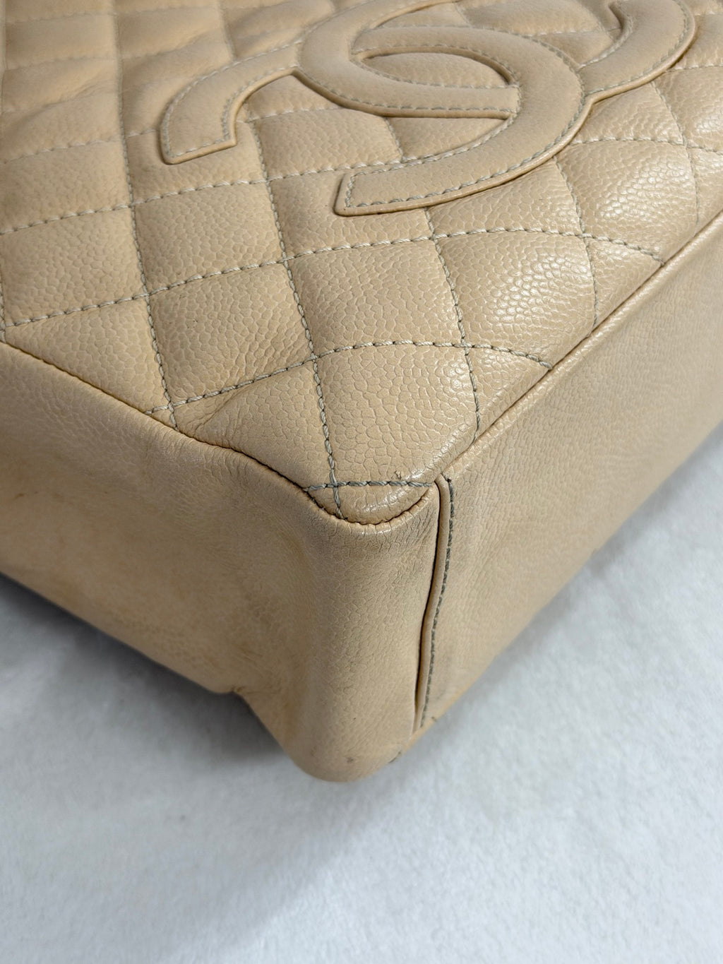 CHANEL GST Beige Double-C Totebag