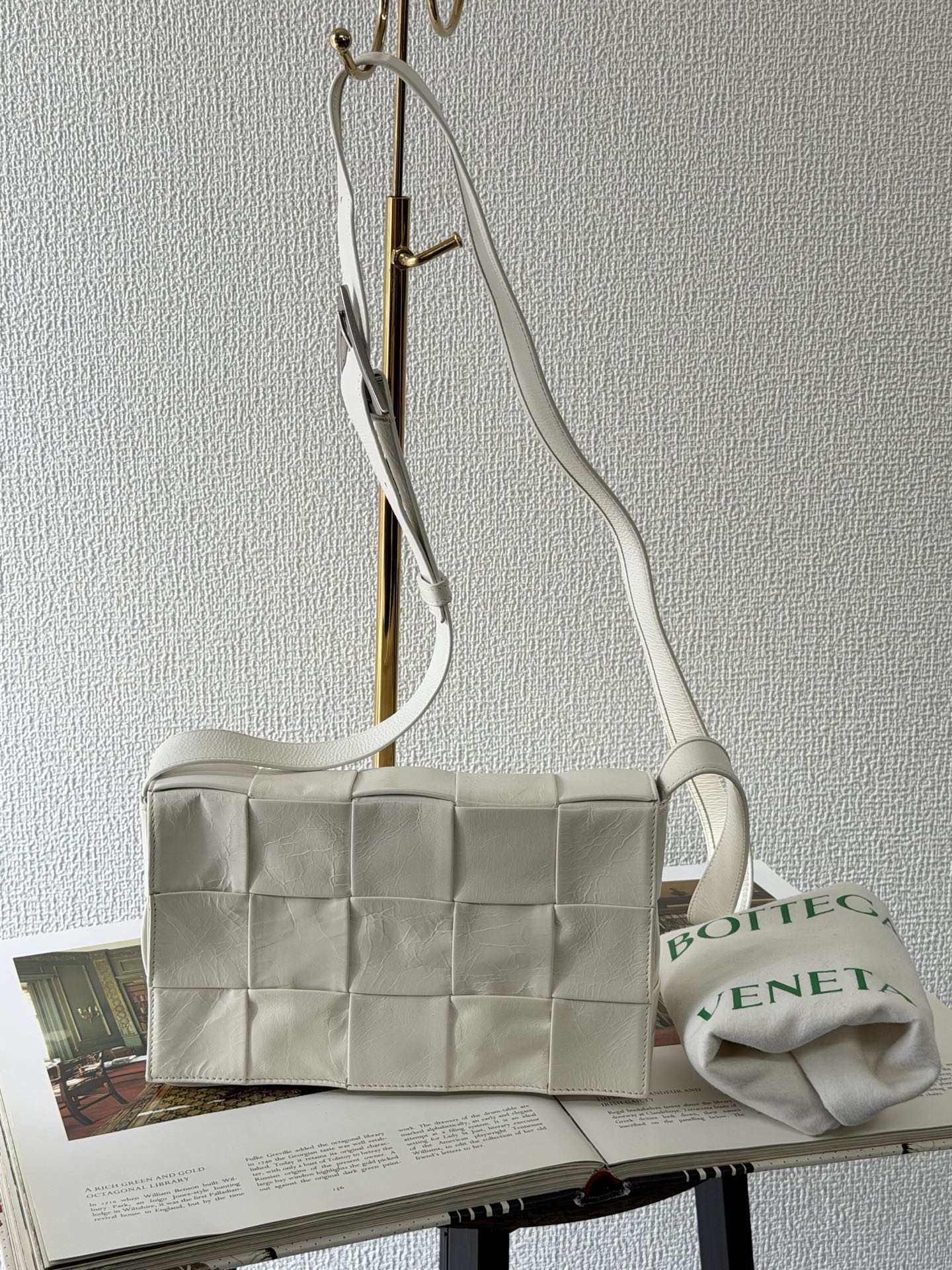 Bottega Veneta Cassette leather shoulder bag