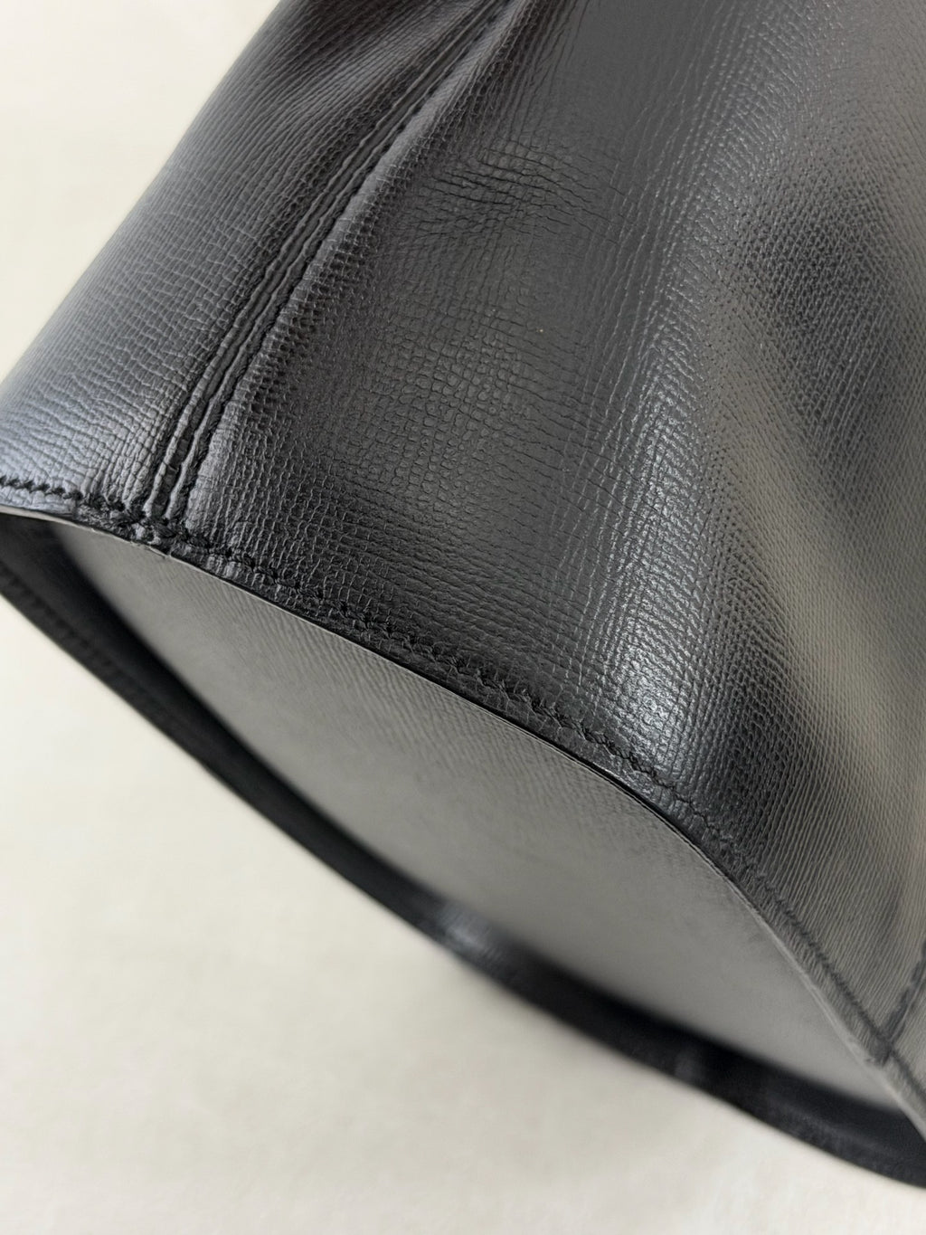 Christian Dior en cuir