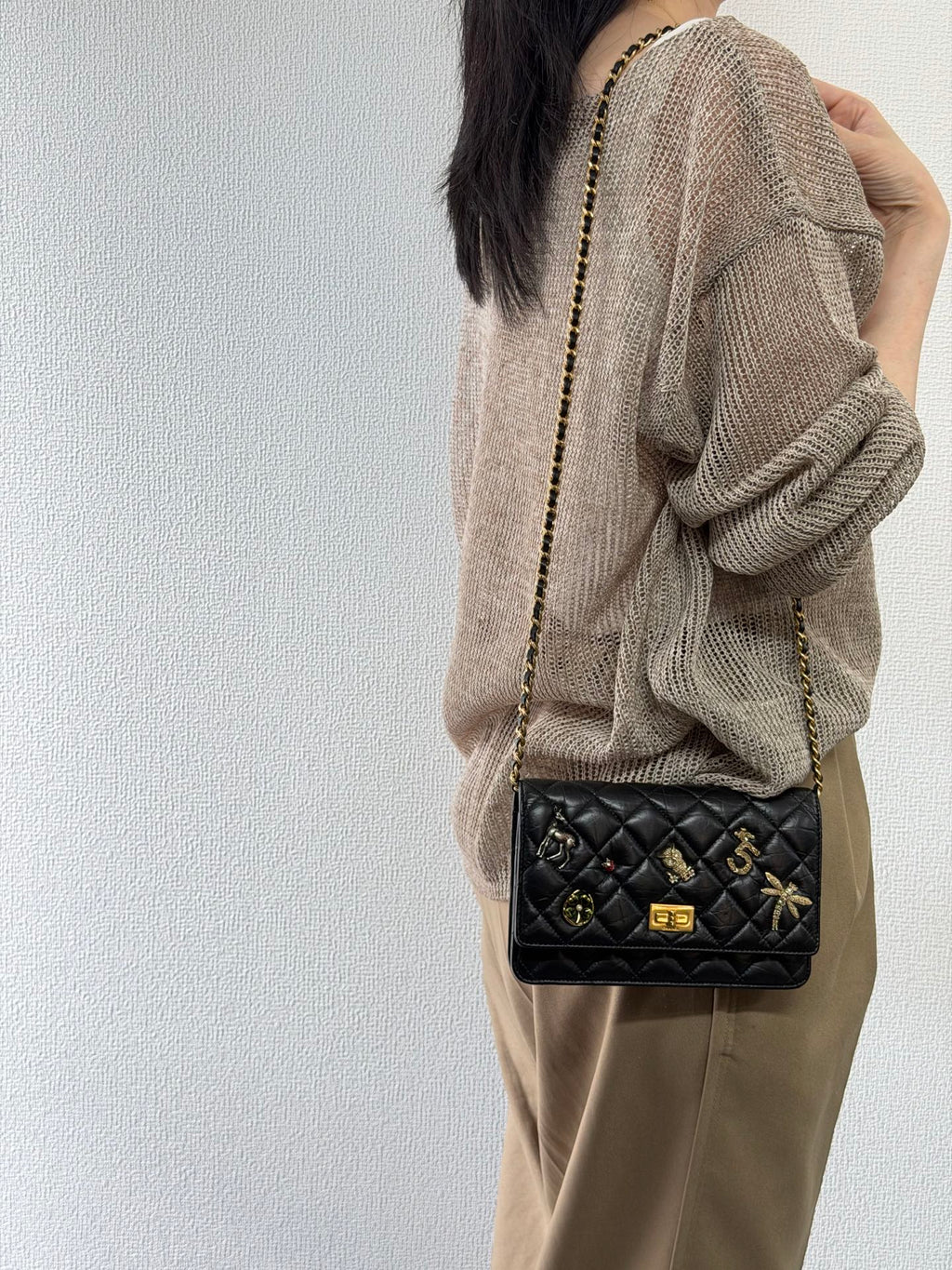 Chanel Aged Calfskin Quilted Lucky Charms 2.55 Reissue Wallet On Chain WOC Black