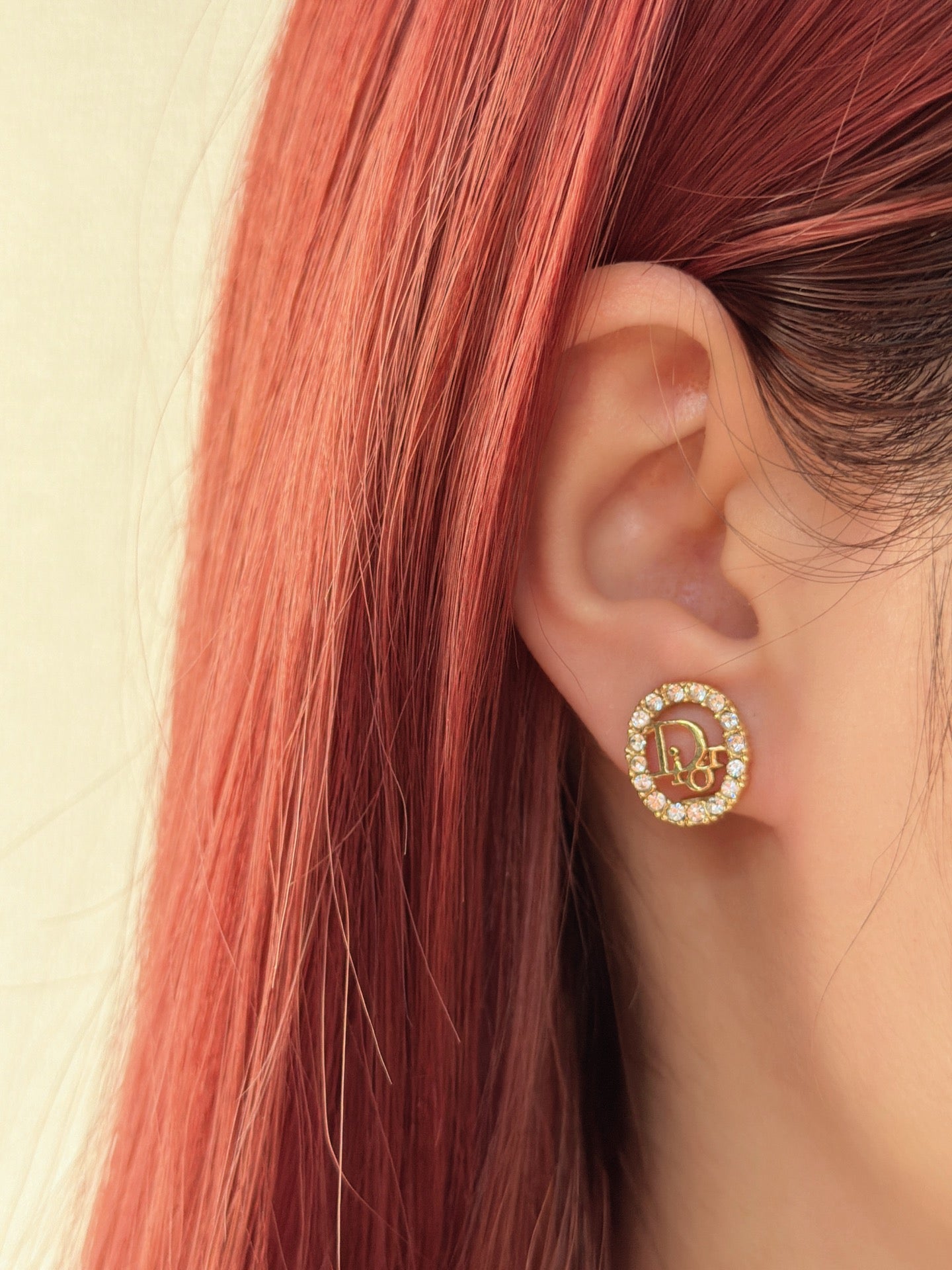 CHRISTIAN DIOR Logo Rhinestone Ear clips