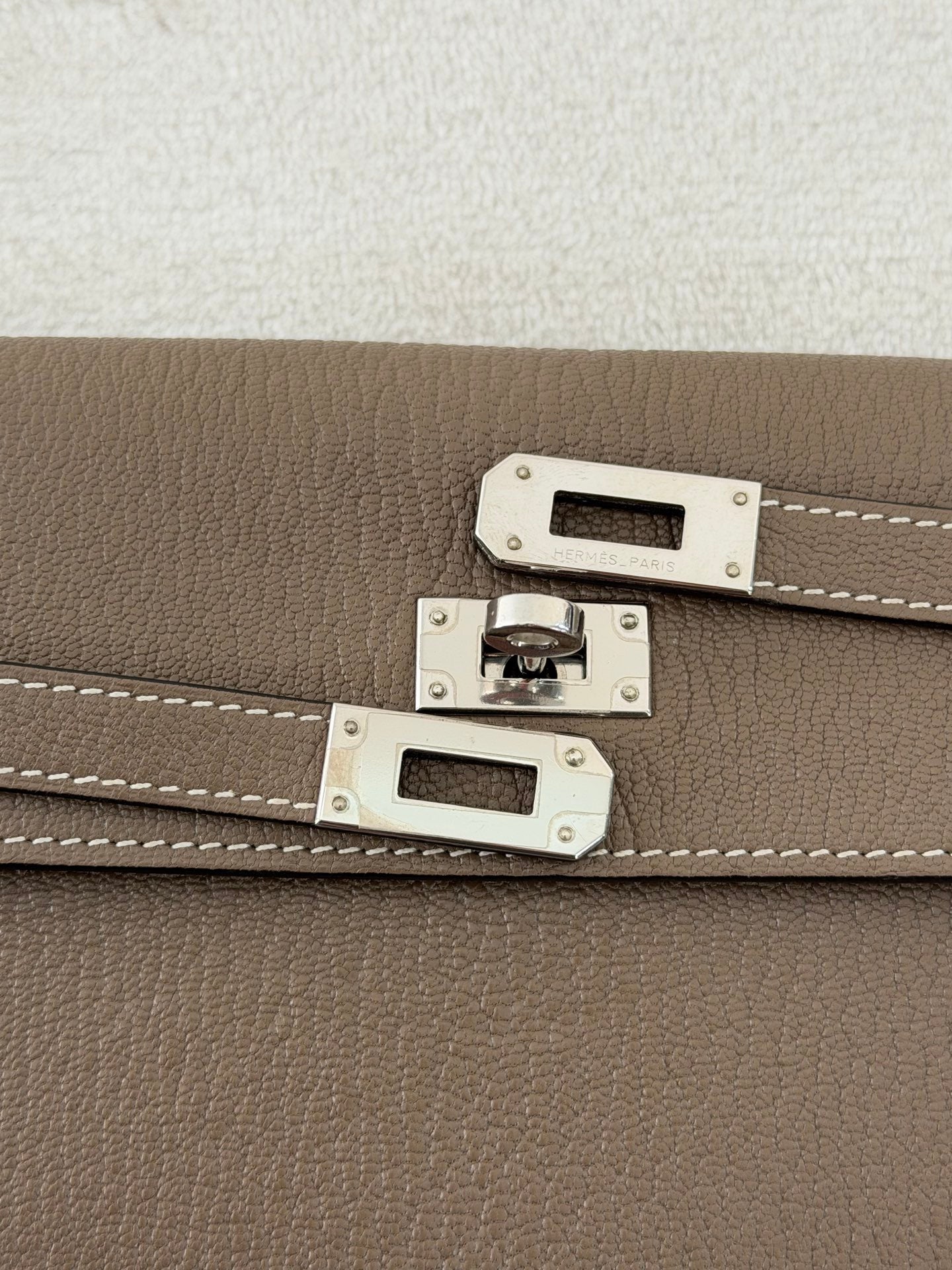 HERMES Kelly Genuine Bifold Wallet