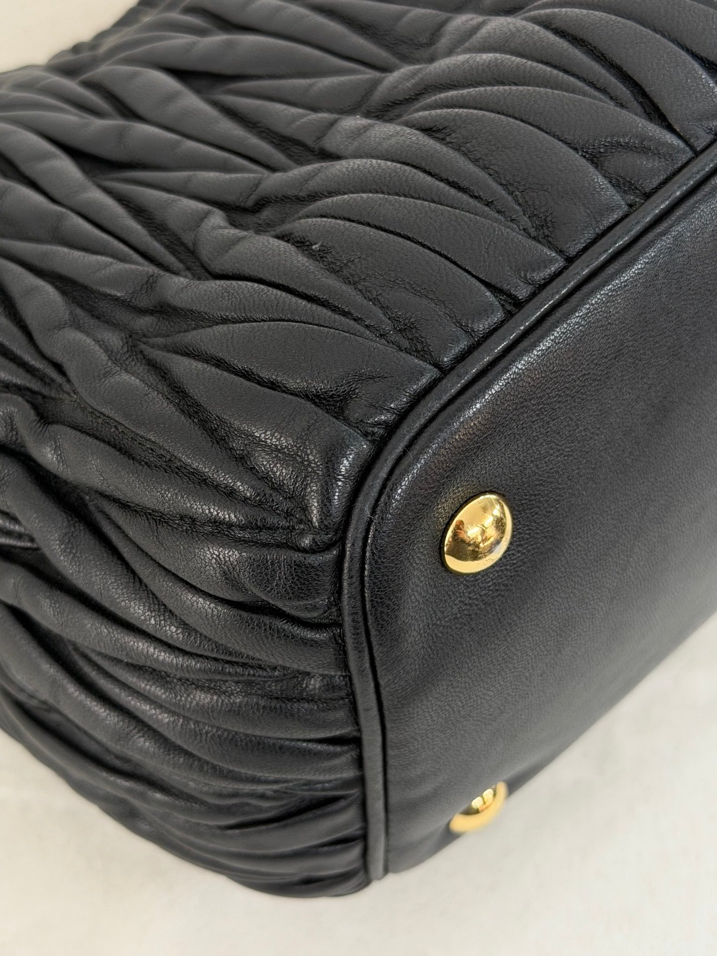 MIUMIU Matelasse Secchiello Bag Black