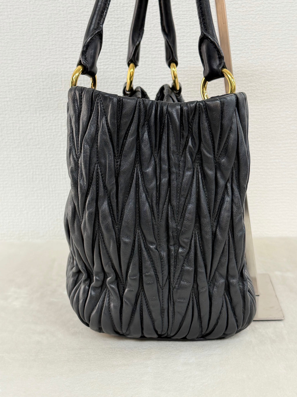 MIUMIU Matelasse Secchiello Bag Black