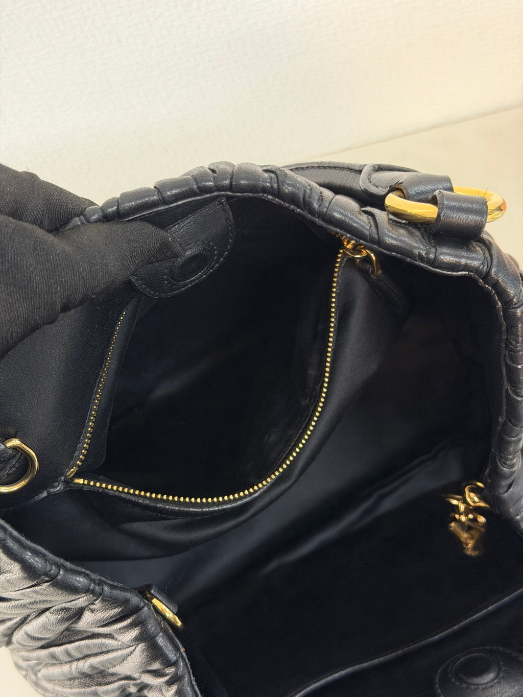 MIUMIU Matelasse Secchiello Bag Black