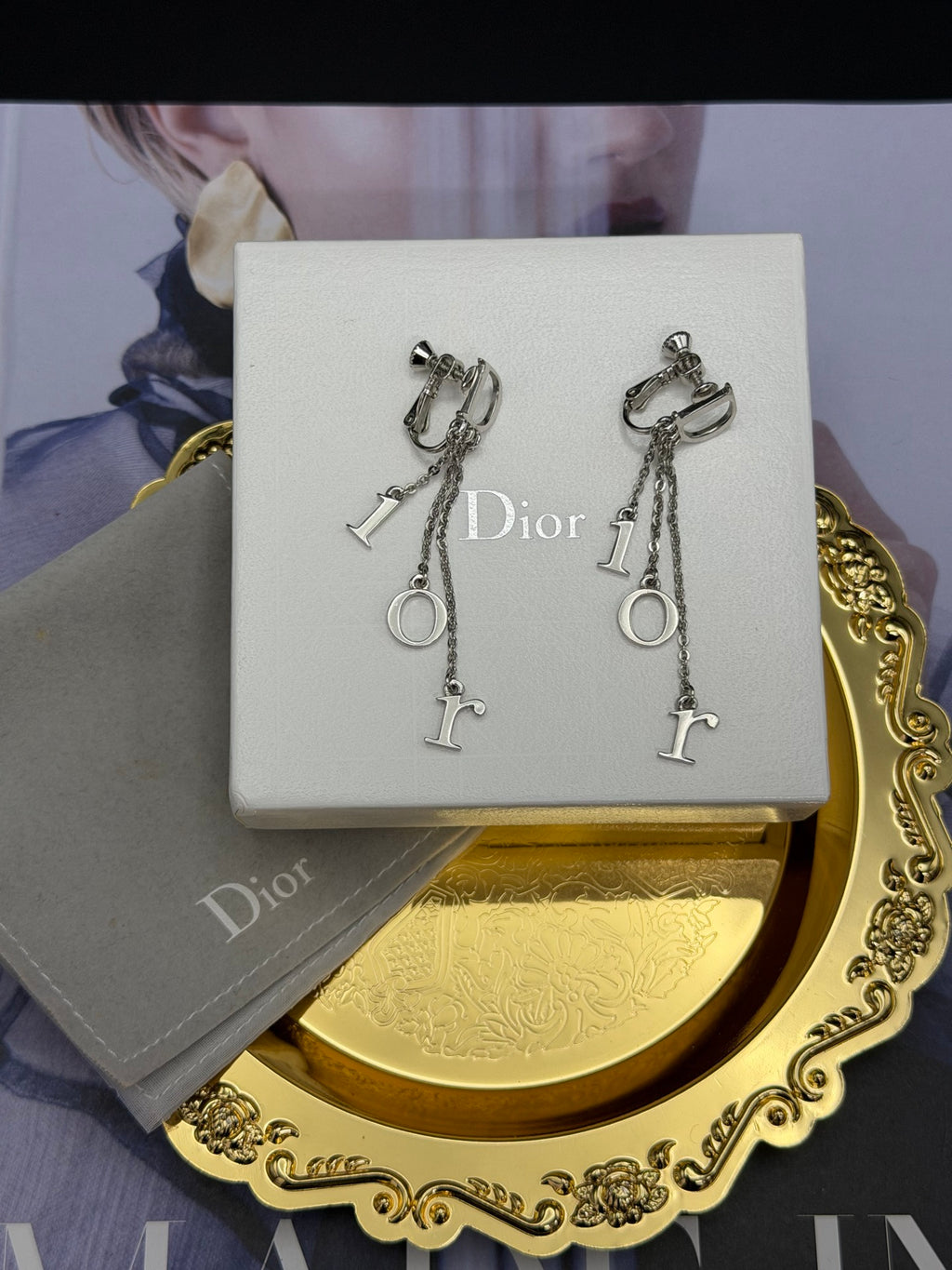 DIOR Ear Clips Set