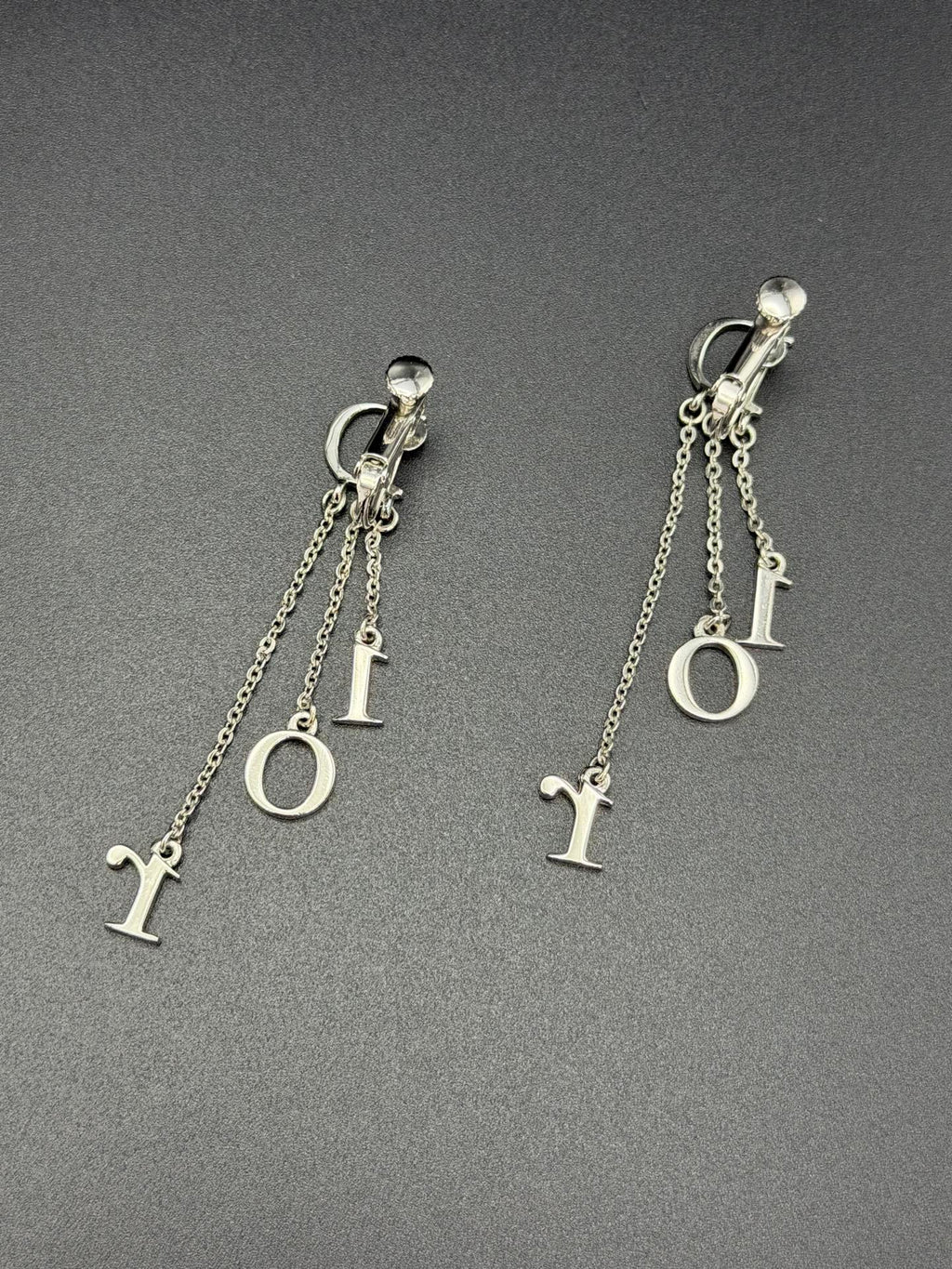 DIOR Ear Clips Set
