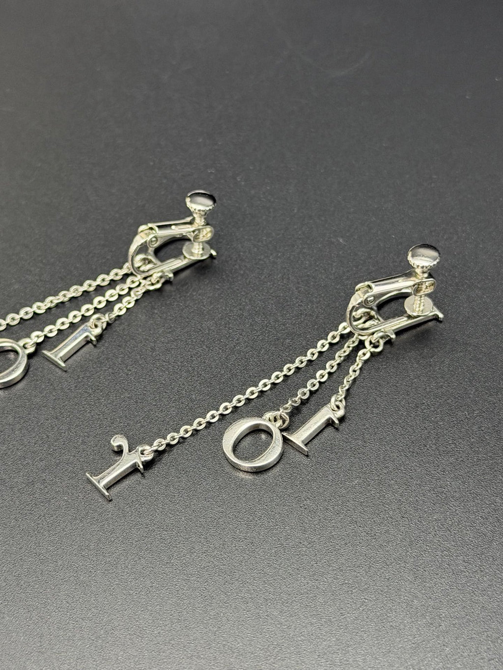DIOR Ear Clips Set