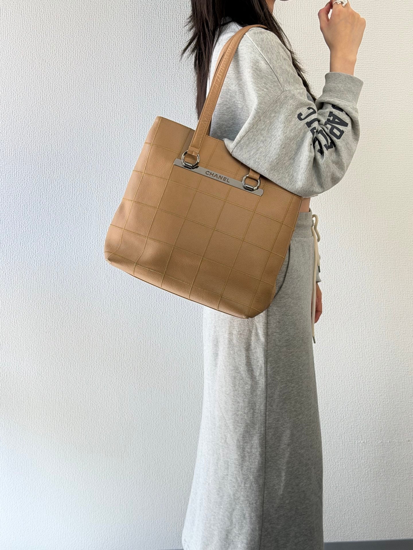 CHANEL Ice cube Beige Totebag
