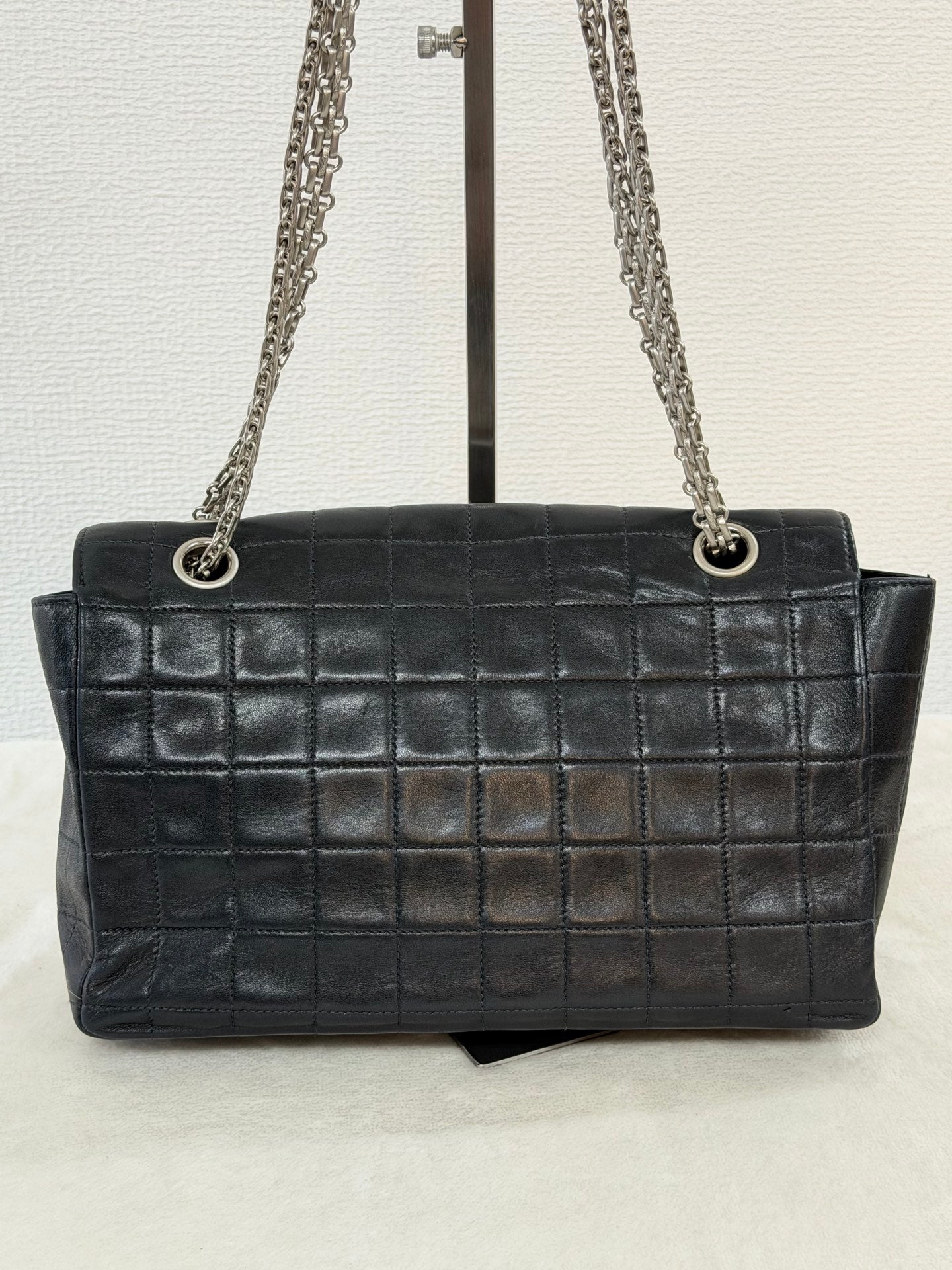 CHANEL Ice cube 2.55 flap chainbag