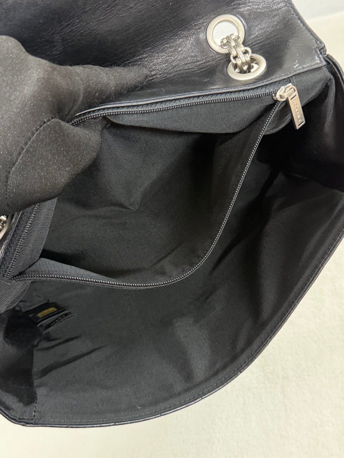 CHANEL Ice cube 2.55 flap chainbag