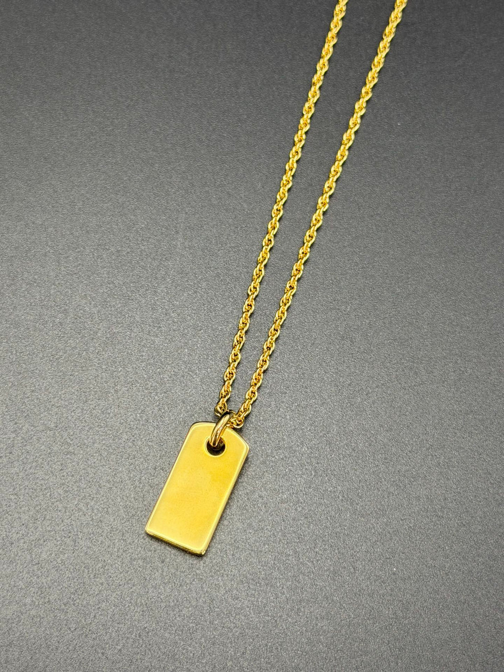 CHRISTIAN DIOR Golden Label Necklace