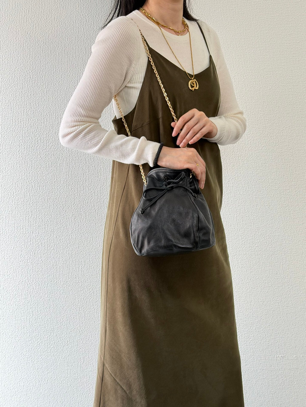 CHANEL Lambksin Bucketbag