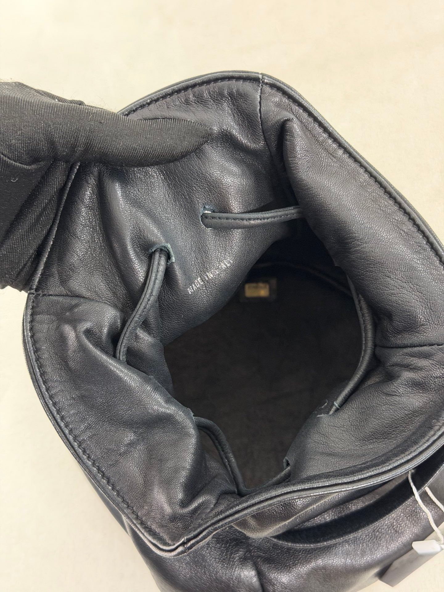 CHANEL Lambksin Bucketbag