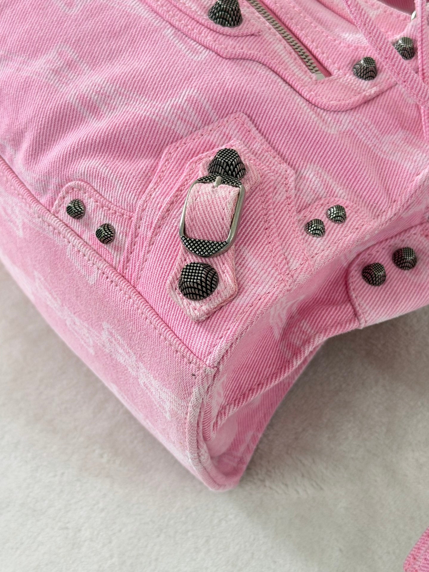 BALENCIAGA Le City Mini Shoulderbag Pink
