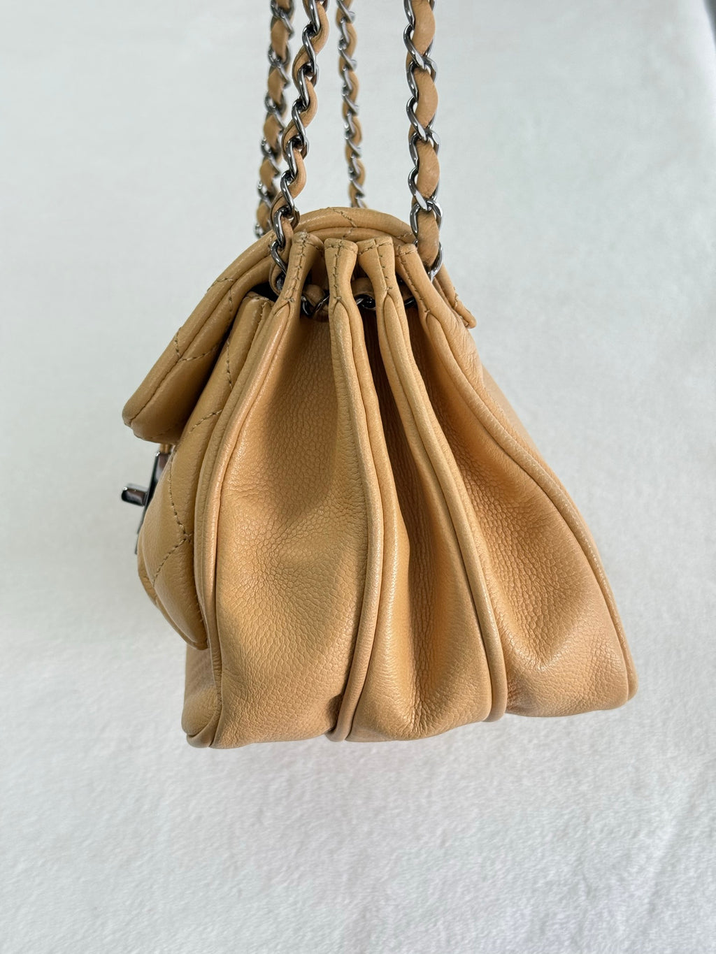 CHANEL Quilted  Shoulderbag