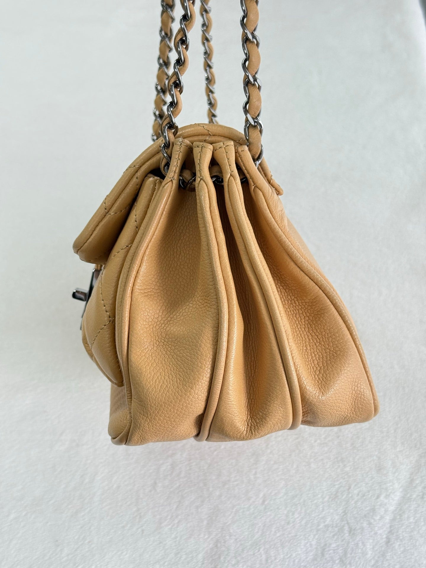 CHANEL Quilted  Shoulderbag